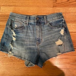 Ripped high rise distressed jean short
